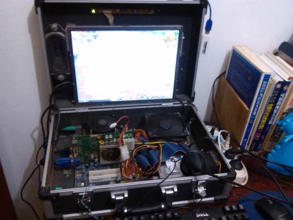 打造专属一体机 铝箱DIY主机与显示器全封装体验